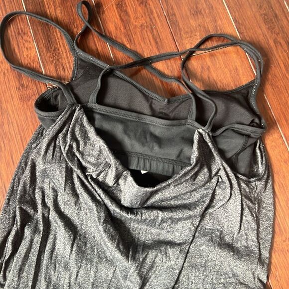 LUCY Workout Tank - Size X Small - Gray Tank with Built in Sports Bra - Picture 6 of 6